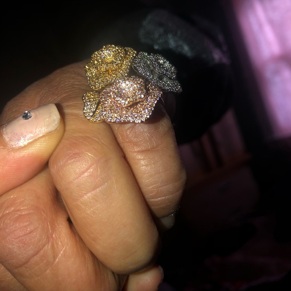 Ring #7 flower ring